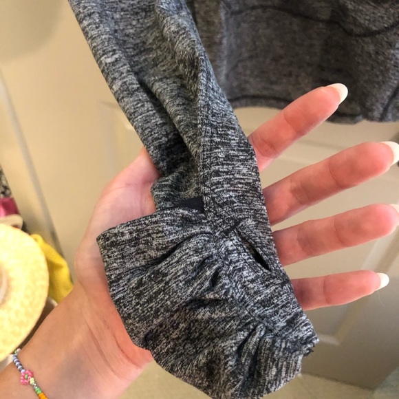 Nike Dri-Fit top - Picture 2 of 4